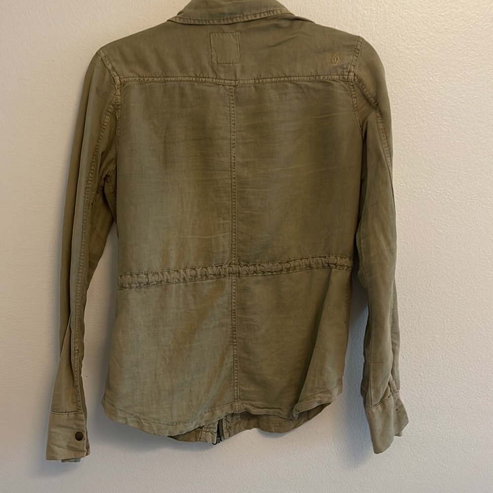 Volcom light weight jacket - Picture 3 of 4